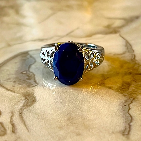 Lapis Lazuli Ring - Picture 1 of 4
